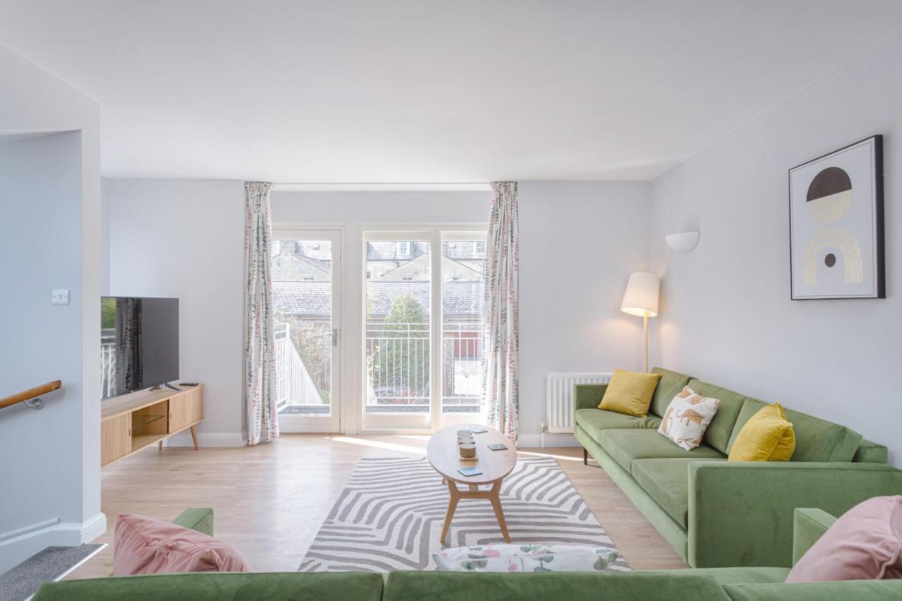 3 Bedroom Jesus Green Townhouse With Parking CBG Εξωτερικό φωτογραφία